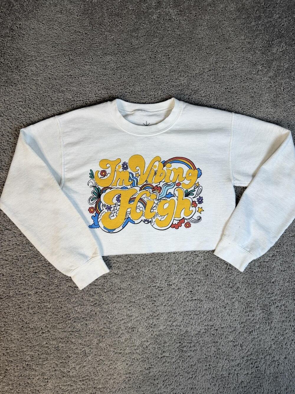 LIFE Clothing Co. Sweatshirt Womens S White I’m Vibing High Cropped Pullover
